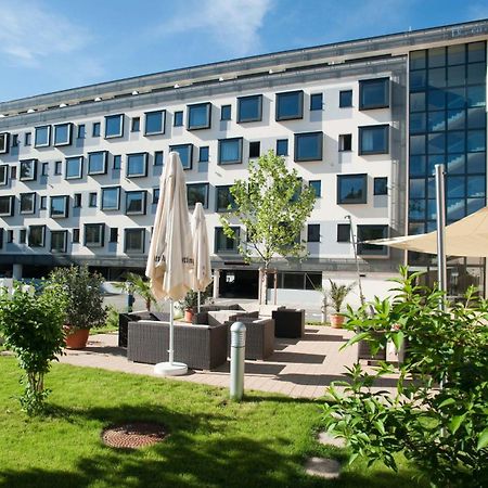 Cityhotel D&C St.Poelten Санкт-Пёльтен Экстерьер фото